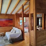 Raki Bed And Breakfast Hostel